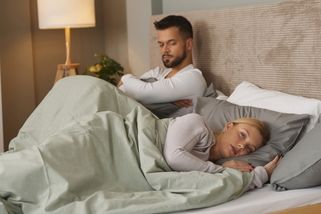 Když řeknu ne, doma je dusno. Manžel tvrdí, že mu své tělo dlužím
